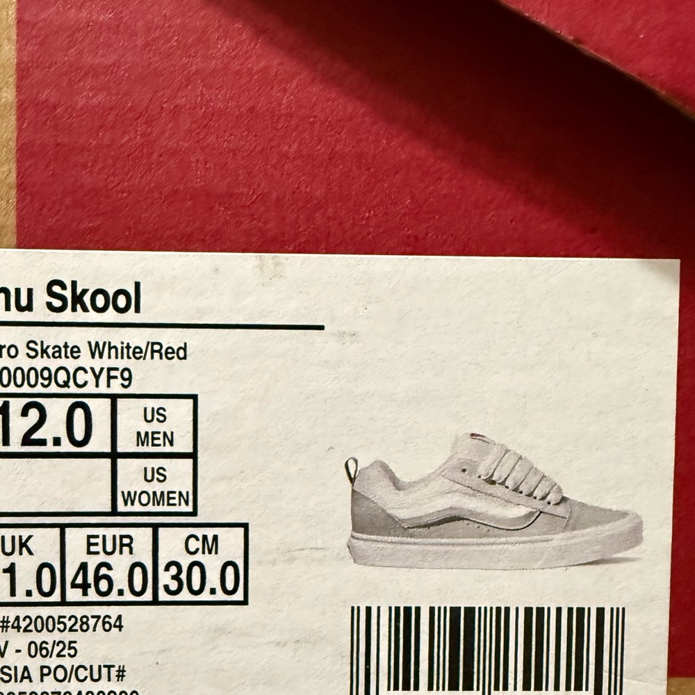 Vans White and Gray Knu Skool - Picture 2 of 7